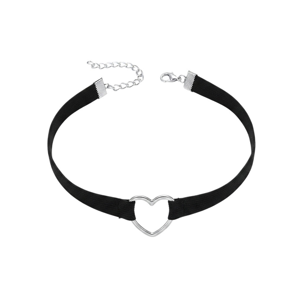 Black Heart Stretch Choker with an elastic band | NA871-01 | image 1