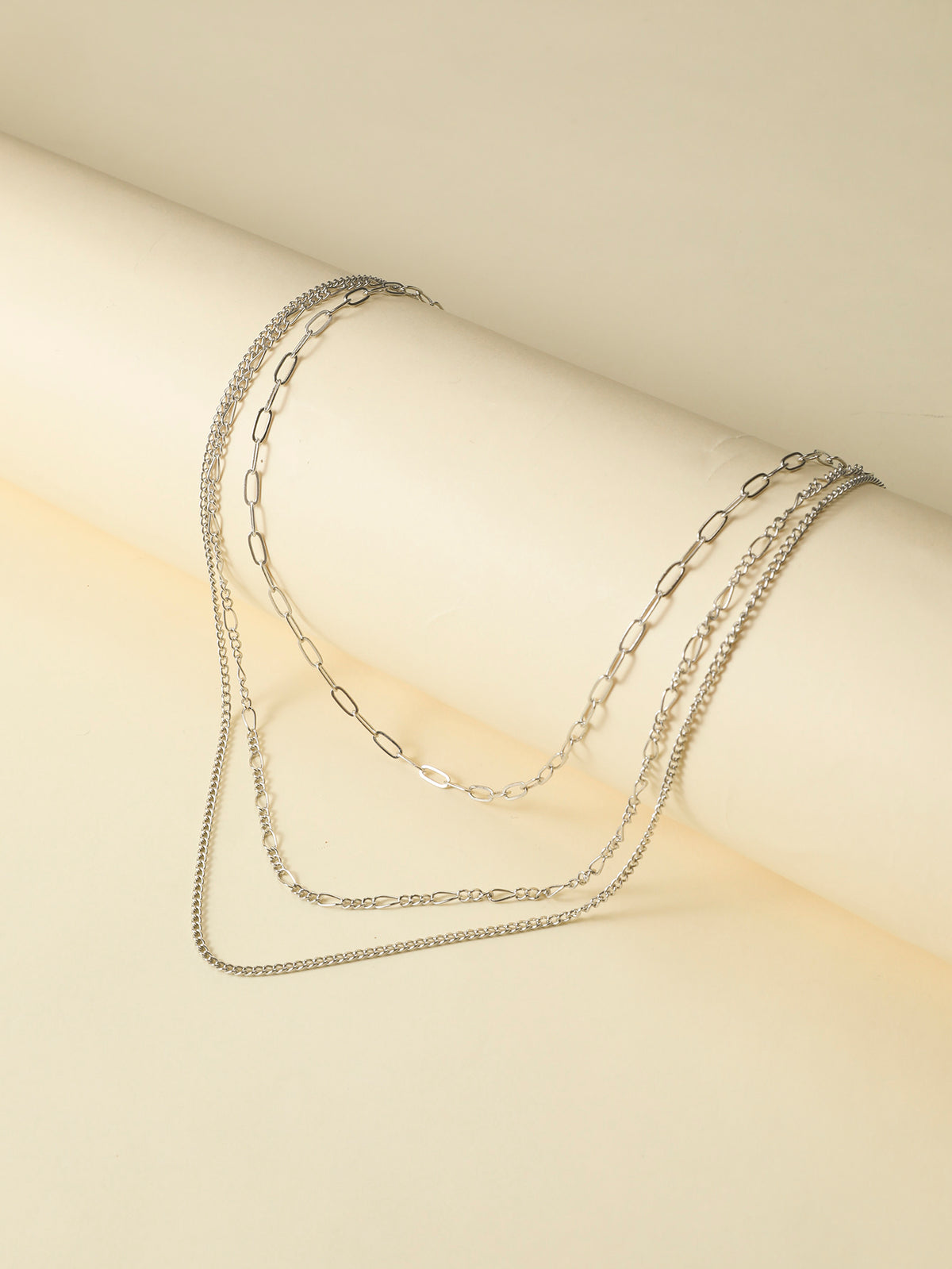 Silver-Tone Triple Chain Necklace with zinc-alloy hardware | NA501-01 | image 2