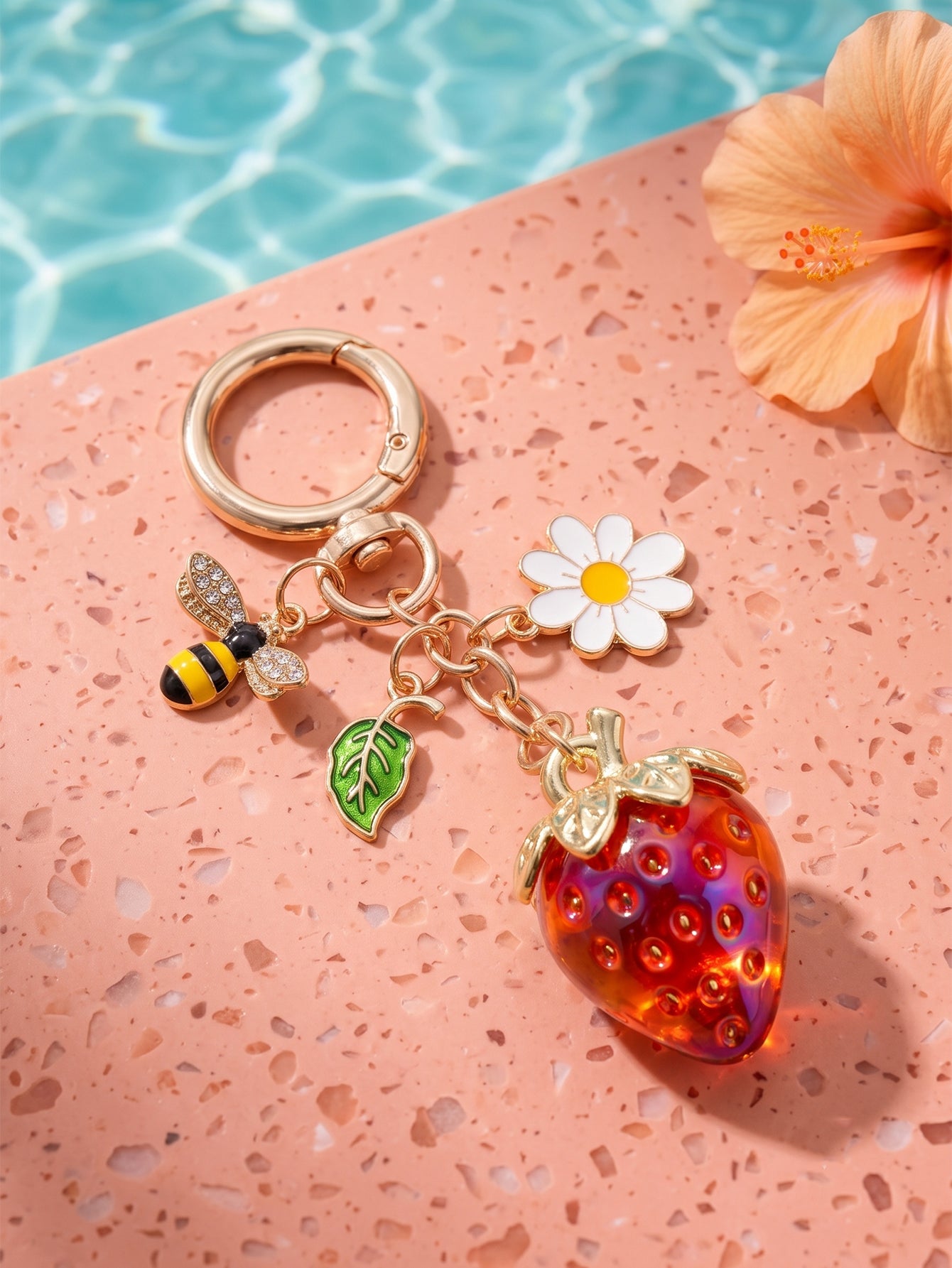 Red strawberry bee daisy keychain accessory | KCA092-07 | image 2