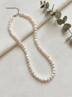 Twisted Faux Pearl Necklace with ABS beads and zinc-alloy hardware | NA939-01 | image 2