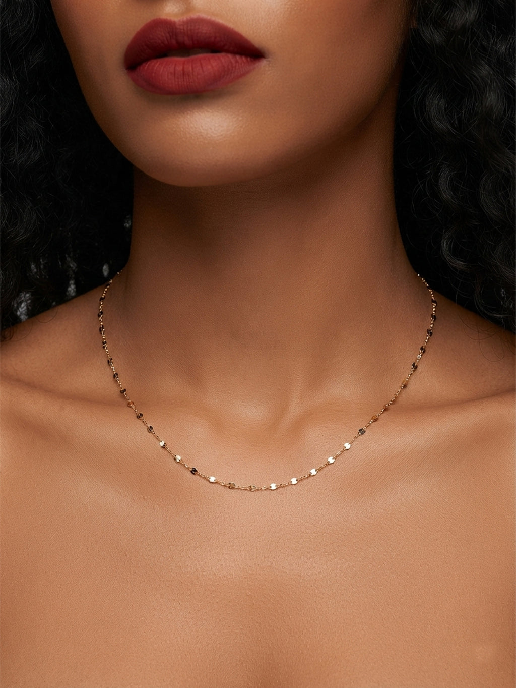 Gold-Tone Sparkle Pendant Necklace with zinc-alloy hardware | NA924-01 | image 2
