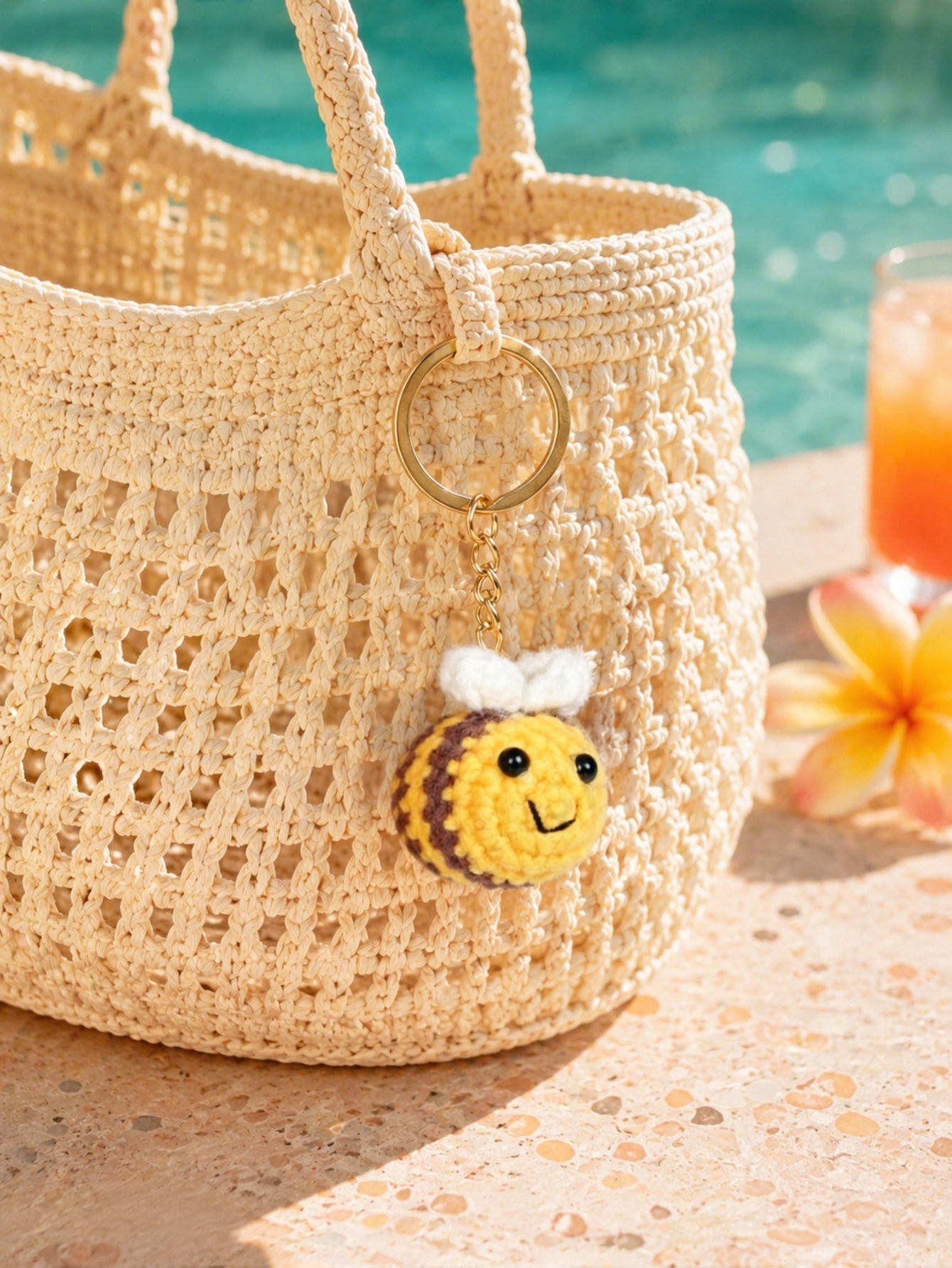 Yellow plush bee keychain and bag charm | KCA067-01 | image 2