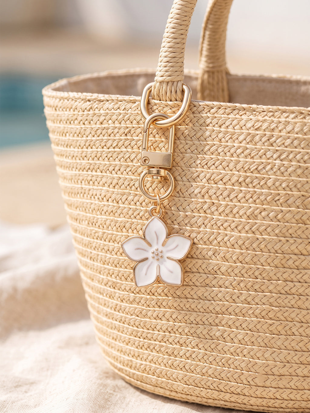 White cherry blossom keychain with floral accents | KCA070-05 | image 2