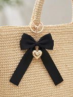 Black bow keychain with heart-shaped accent | KCA051-09 | image 2