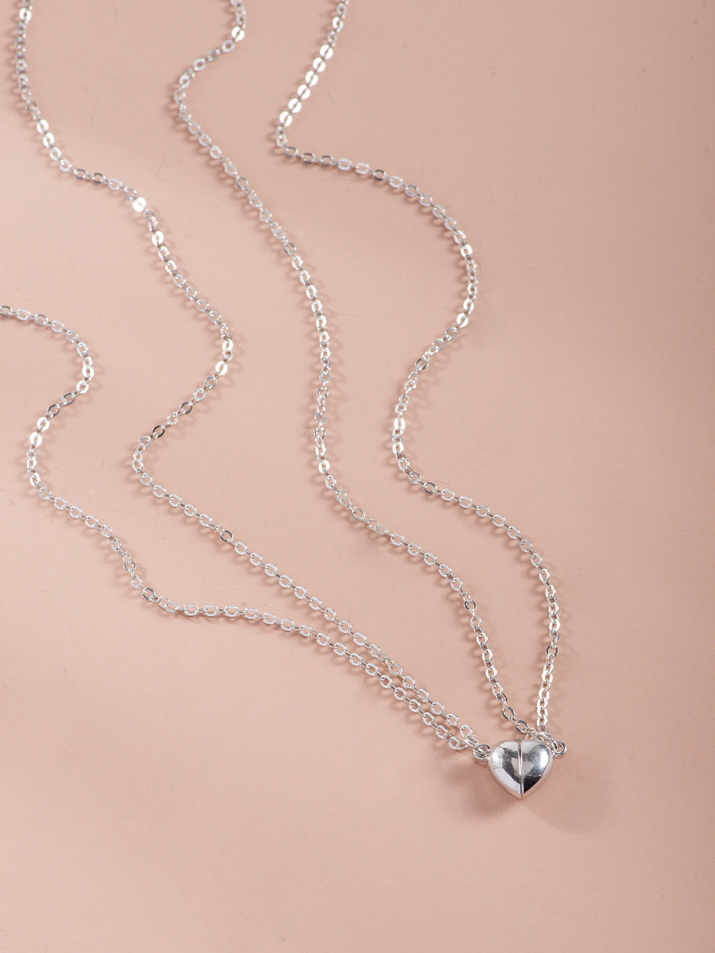 Silver-Tone Magnetic Heart Necklace Set with zinc-alloy hardware | NA446-01 | image 2