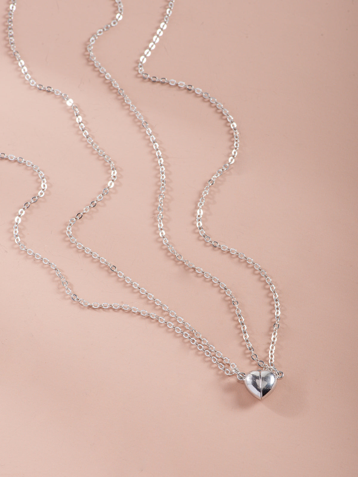 Silver-Tone Magnetic Heart Necklace Set with zinc-alloy hardware | NA446-01 | image 2