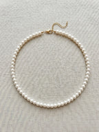 White Faux Pearl Necklace with ABS beads and zinc-alloy hardware | NA939-02 | image 2
