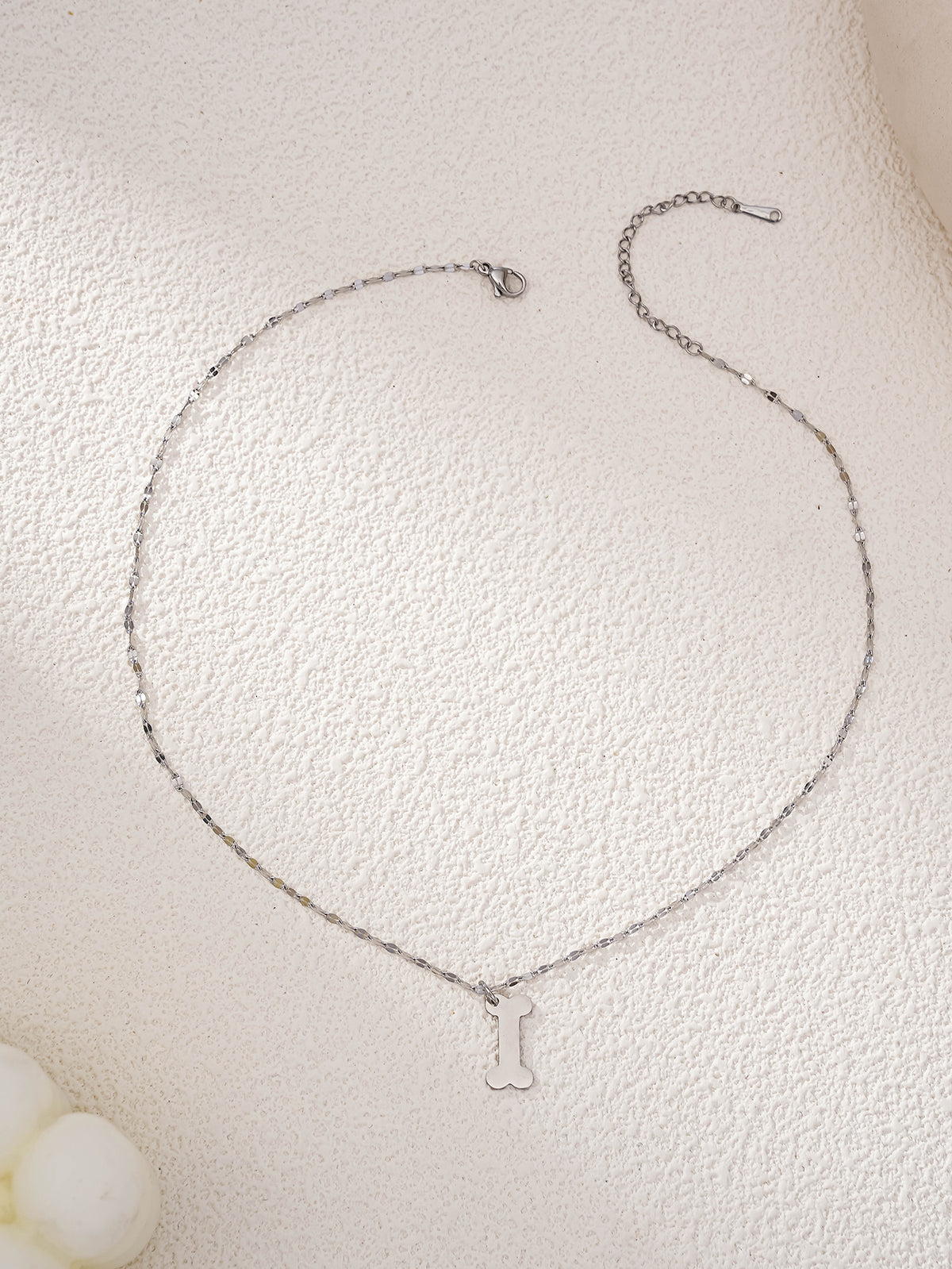 Silver-Tone Bone Pendant Necklace with zinc-alloy hardware | NA306-02 | image 2