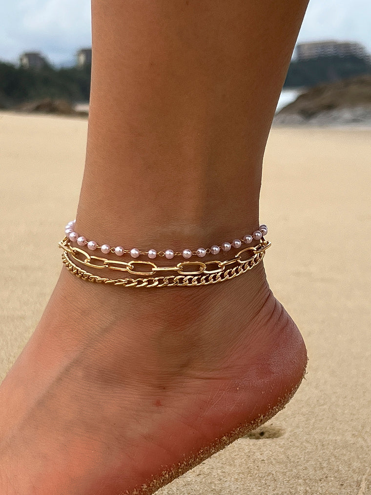 Triple-Layer Faux Pearl Anklet with zinc alloy details | JL7343-01 | image 2