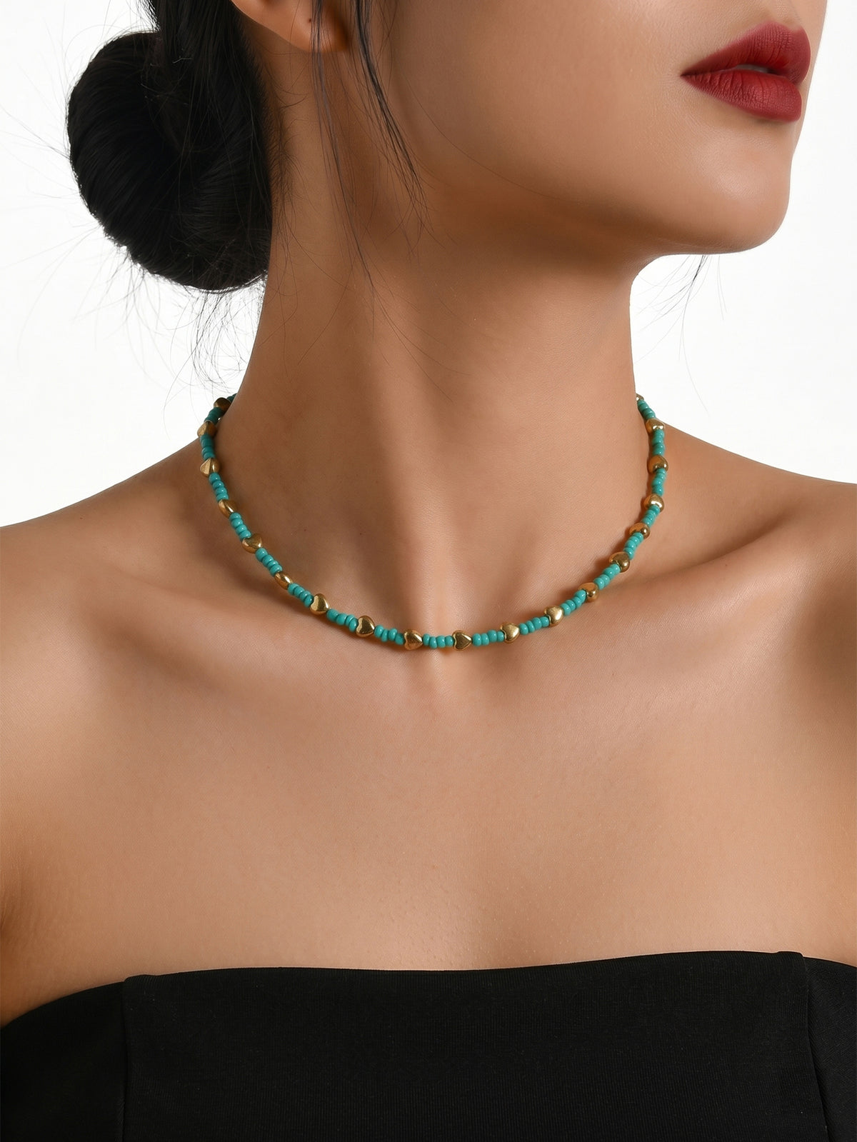 Teal Heart Beaded Necklace with zinc-alloy and plastic details | NA600-02 | image 2