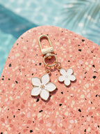 White cherry blossom keychain with floral accents | KCA070-03 | image 2