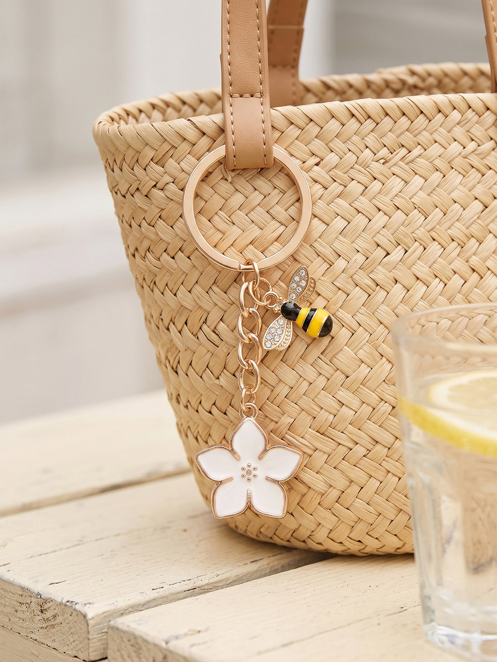 White cherry blossom keychain with bee accent | KCA070-09 | image 2
