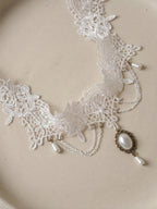 White Lace Pendant Choker with polyester fabric | N3136 | image 2