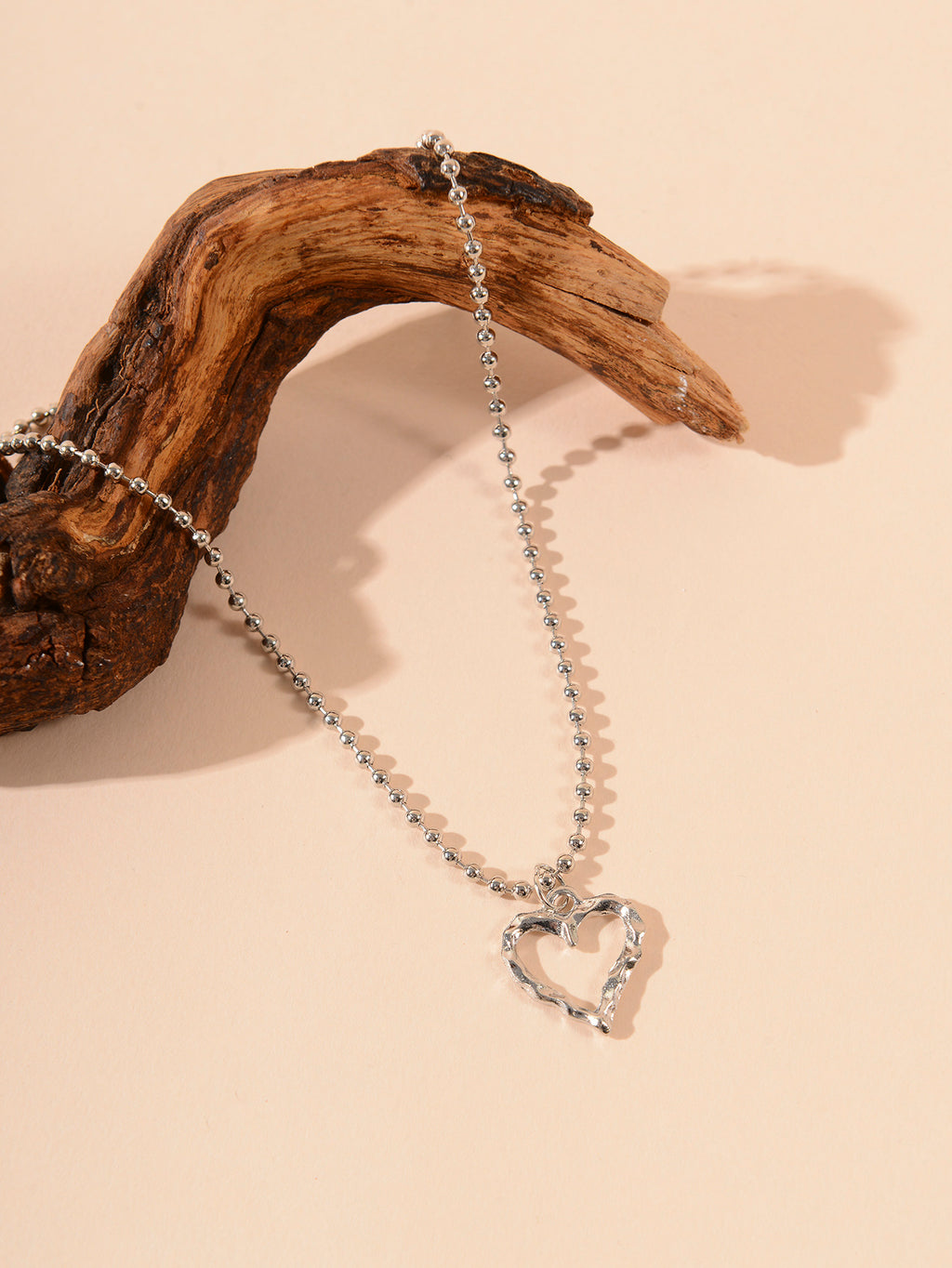 Silver-Tone Open Heart Pendant Necklace with zinc-alloy hardware | NA607-01 | image 2