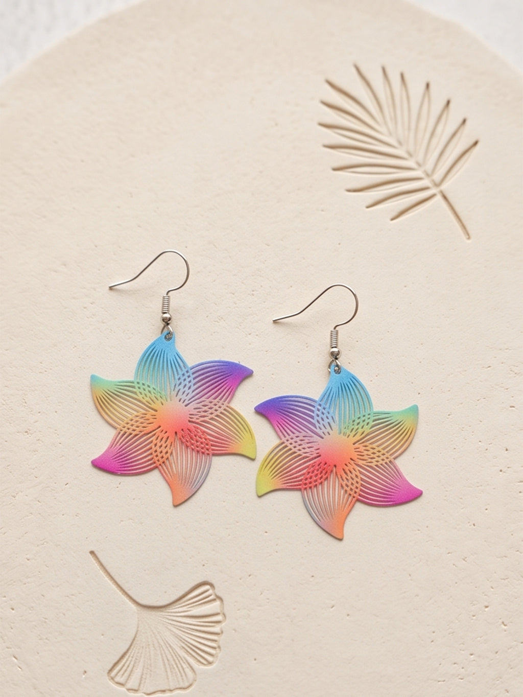 Multicolor pinwheel flower earrings in copper alloy | ERA425-02 | image 2
