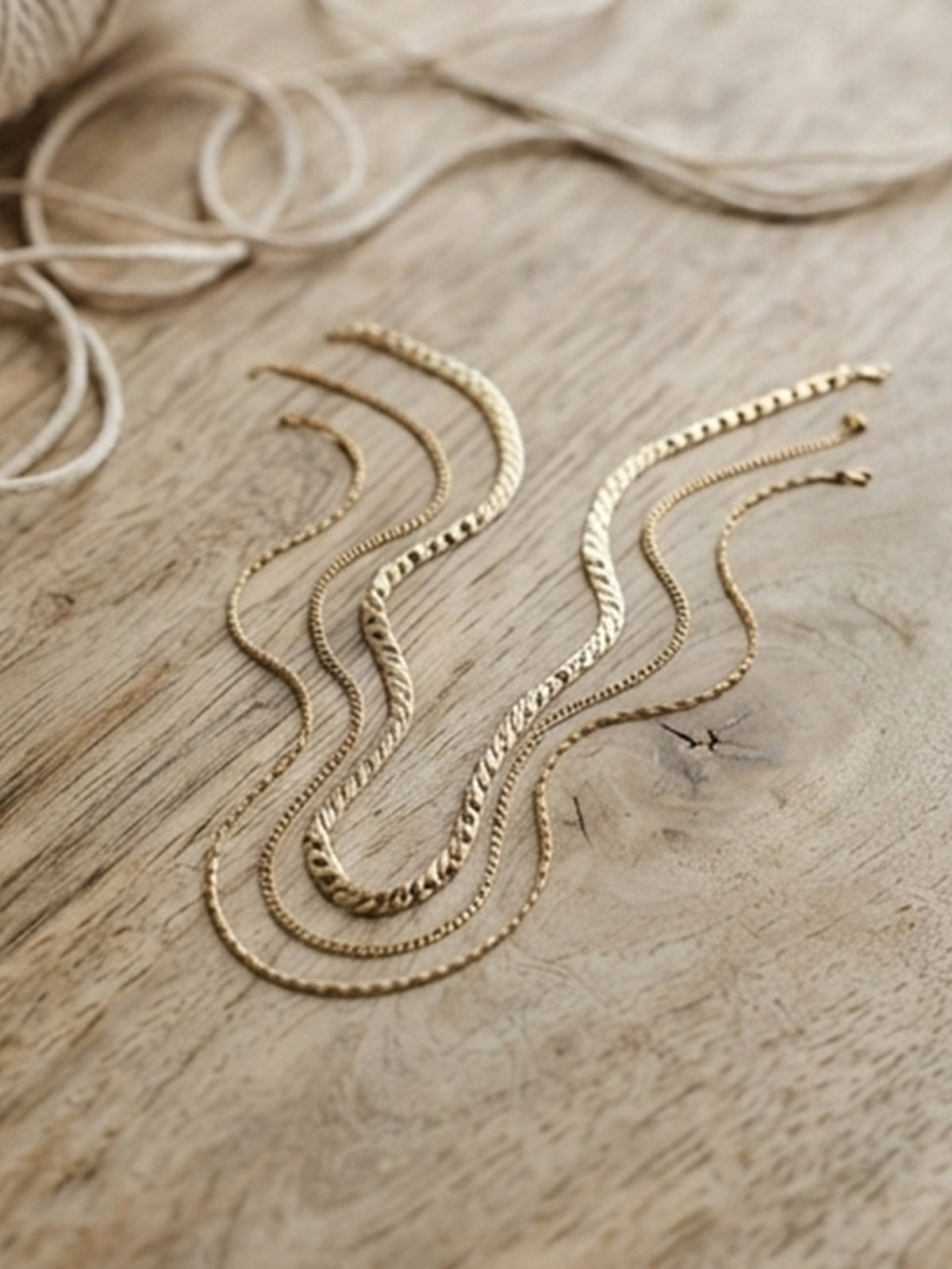 Gold-Tone Chain Necklace Set with zinc-alloy hardware | NA928-01 | image 2