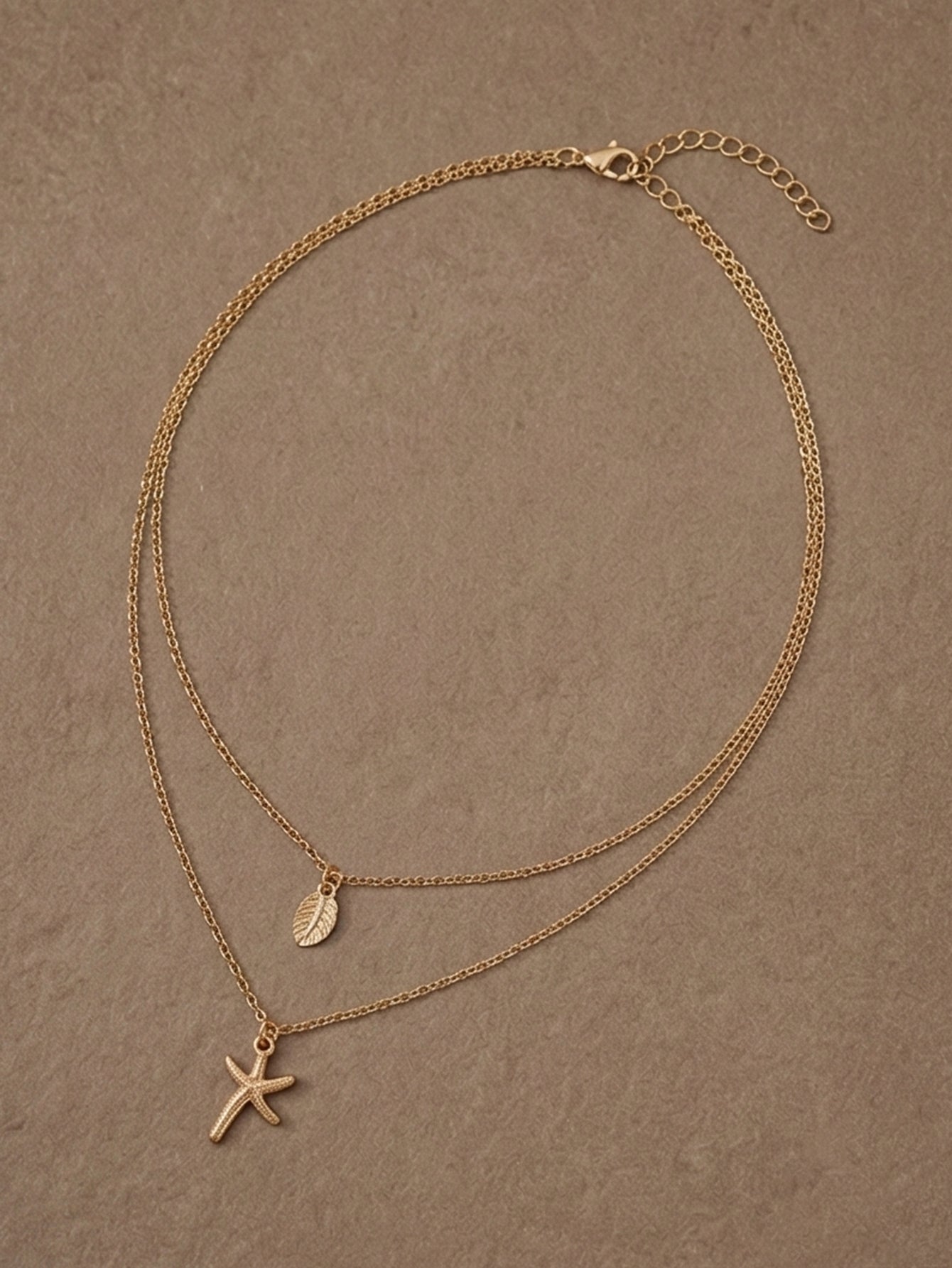 Gold-Tone Leaf Starfish Layered Necklace with zinc-alloy hardware | NA466-01 | image 3