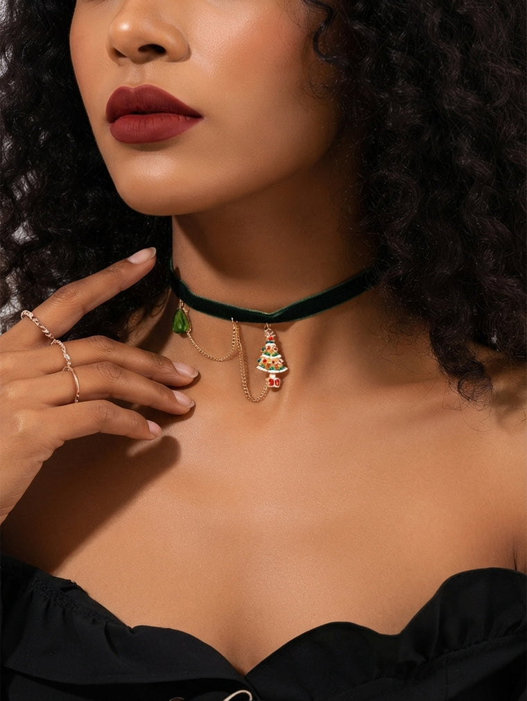 Green Velvet Christmas Tree Choker with zinc-alloy hardware | NA157-08 | image 3