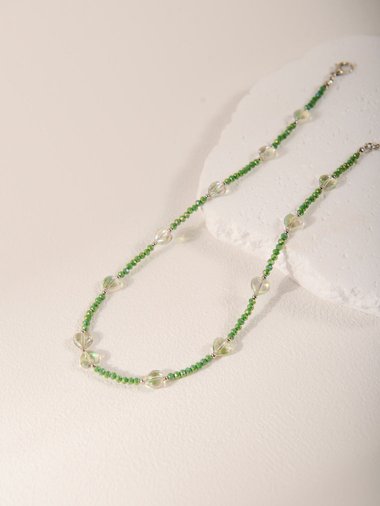 Green Heart Beaded Necklace with glass details | NA560-02 | image 3