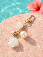 Gold-tone rose heart keychain with pearl accent | KCA074-01 | image 3