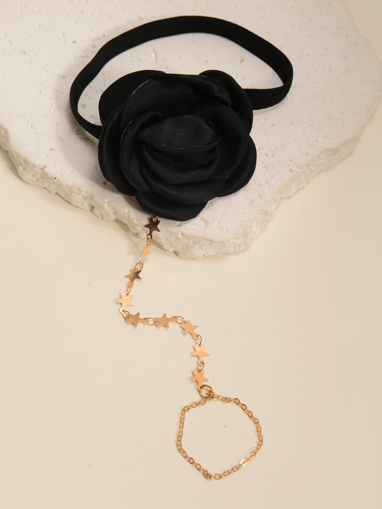 Black Flower Toe Anklet with zinc alloy details | JL7400-01 | image 3