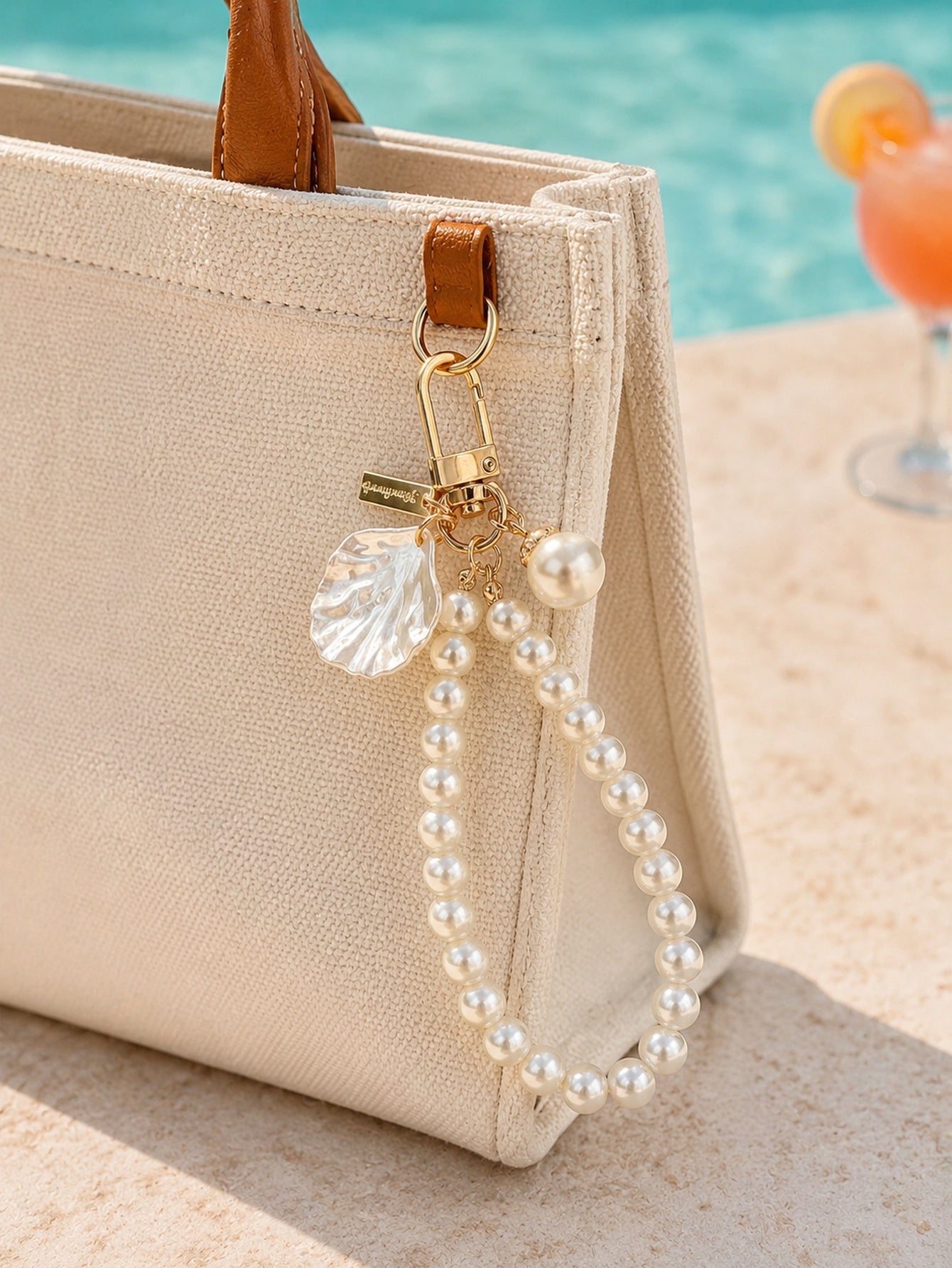 Shell and pearl bag charm for handbags | KCA056-03 | image 3