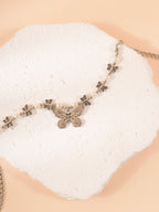 Silver-Tone Butterfly Pearl Necklace with zinc-alloy hardware | NA590-01 | image 3