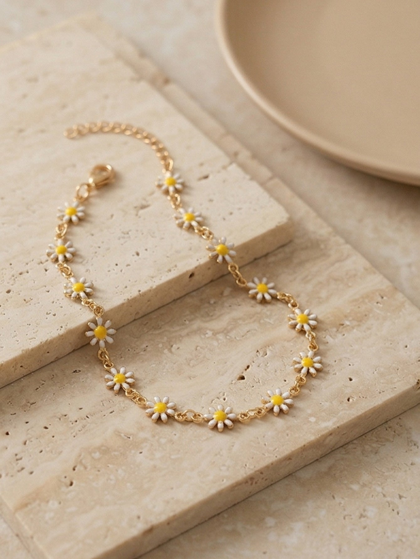 Daisy Enamel Anklet with copper alloy details | JL7421-01 | image 3