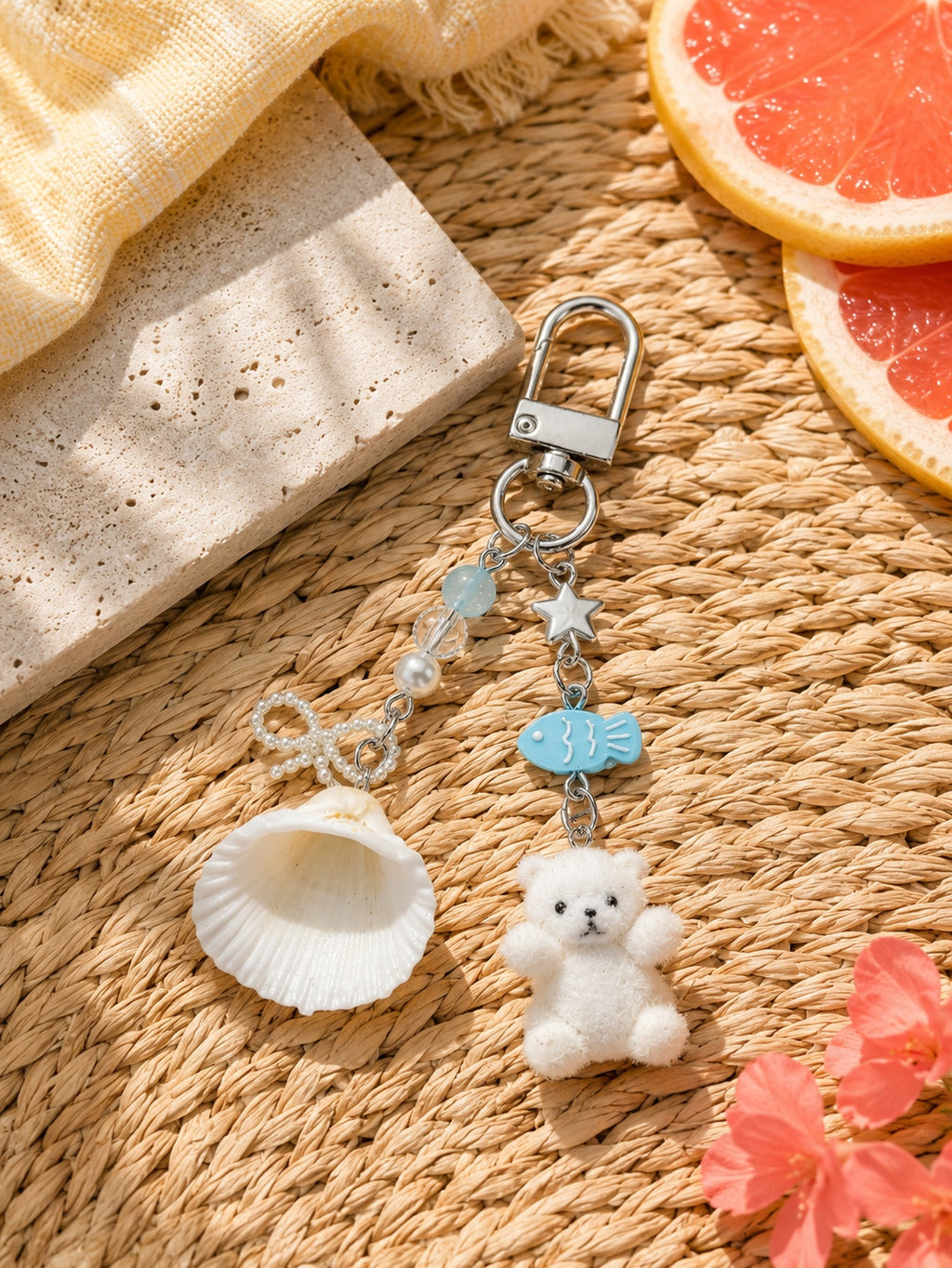White flocked bear keychain with shell accent | KCA081-03 | image 3