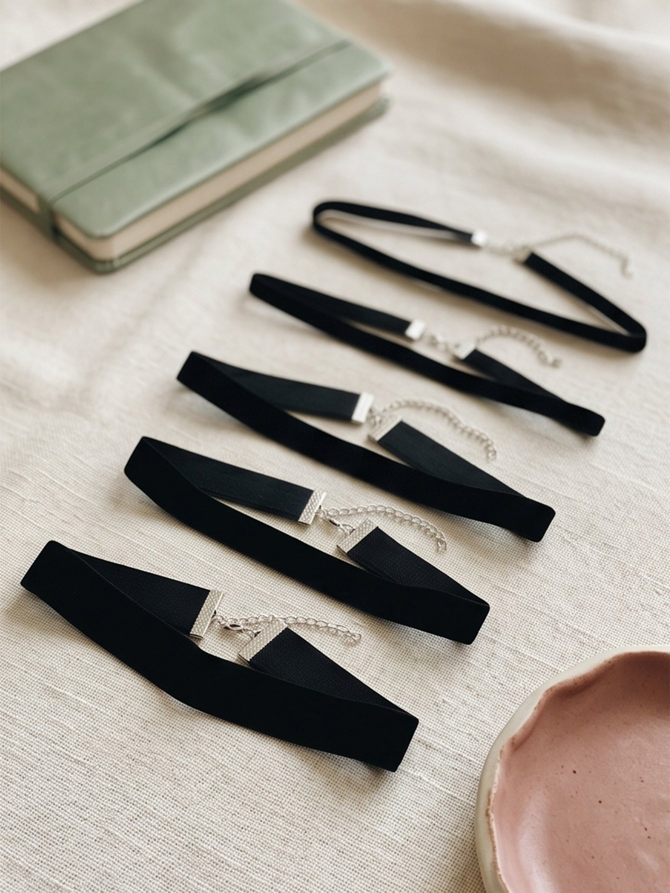 Black Velvet Choker Set with polyester fabric | NA932-01 | image 3