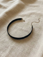 White Velvet Choker with polyamide fabric | NA891-01 | image 3