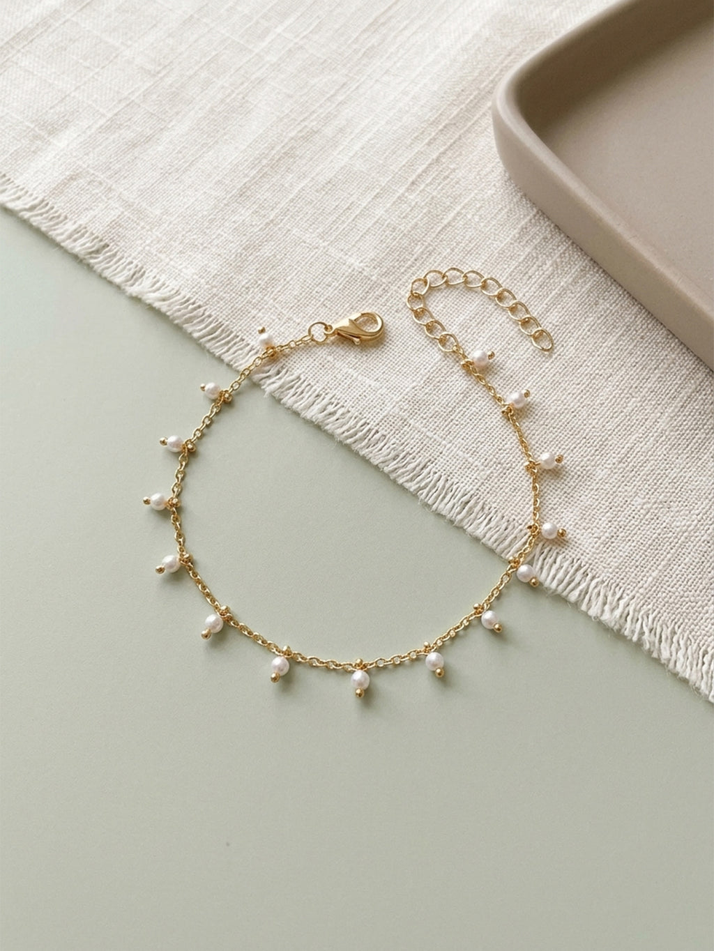 Beaded Charm Anklet with plastic and zinc alloy details | JL7427-01 | image 3