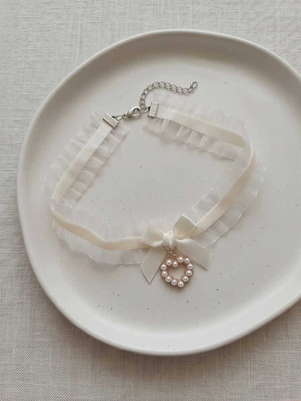 Beige Lace Bow Pearl Necklace with polyester fabric | NA866-01 | image 3