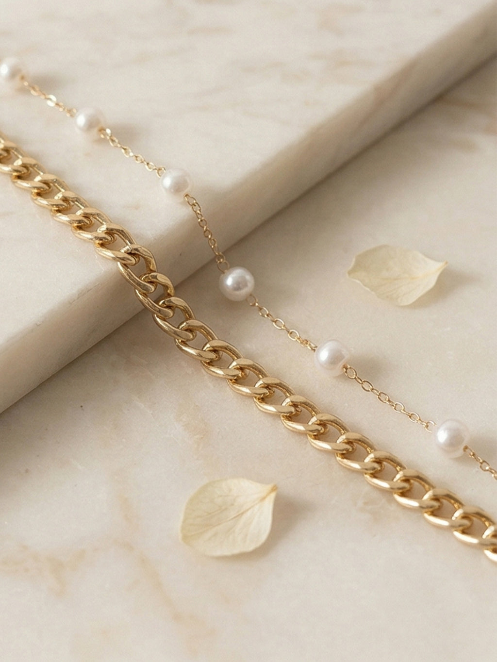 Pearl Double-Layer Chain Anklet with zinc alloy details | JL7429-01 | image 3