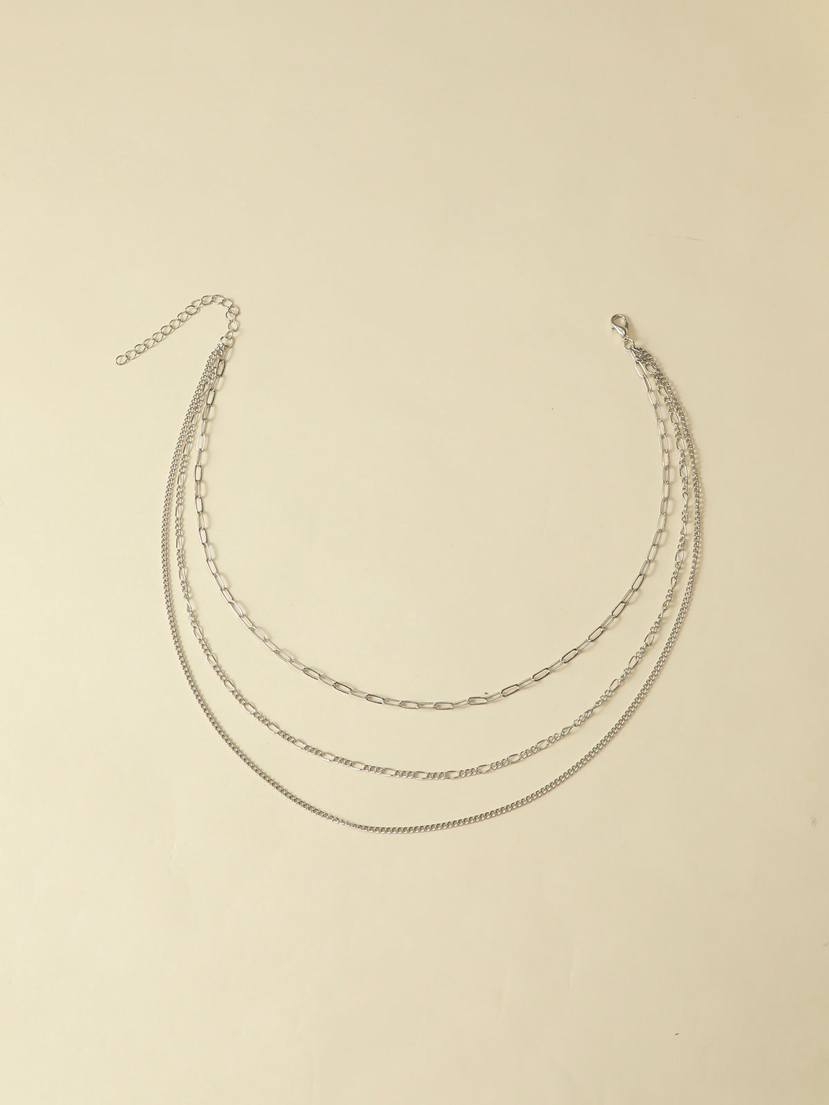 Silver-Tone Triple Chain Necklace with zinc-alloy hardware | NA501-01 | image 3