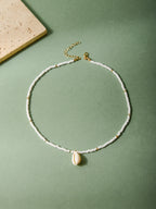 White Beaded Shell Necklace with plastic components | NA642-02 | image 3