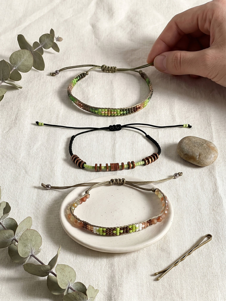 Green braided three-piece bracelet set with adjustable pull cords | BRA505-01 | image 4