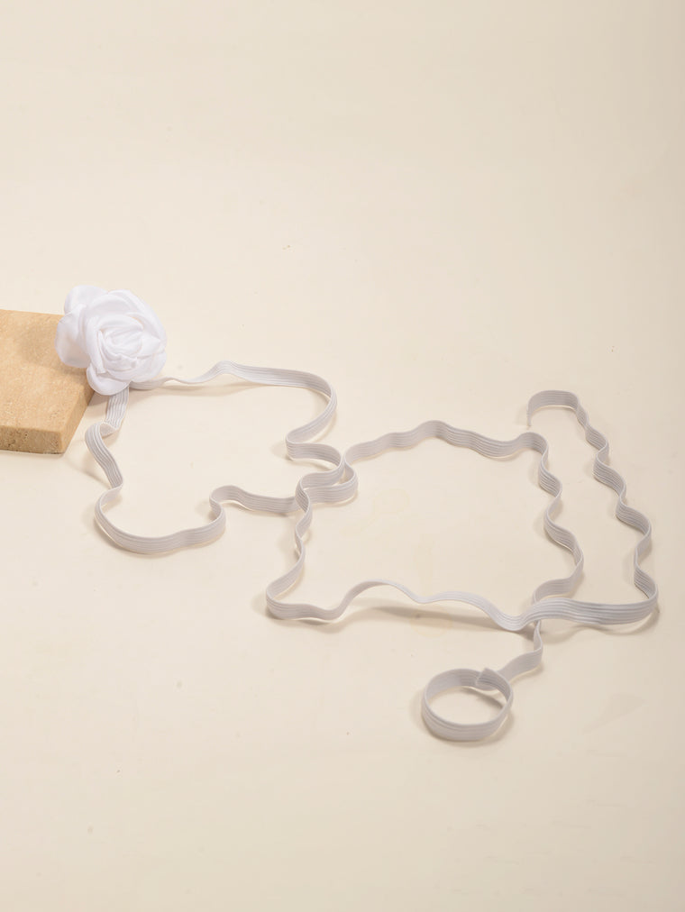White Flower Wrap Anklet with elastic band details | JL7408-01 | image 4