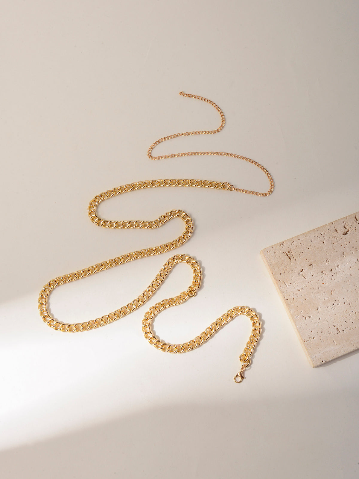 Gold-Tone Chunky Chain Waist Chain with zinc-alloy details | BCN0284-02 | image 4