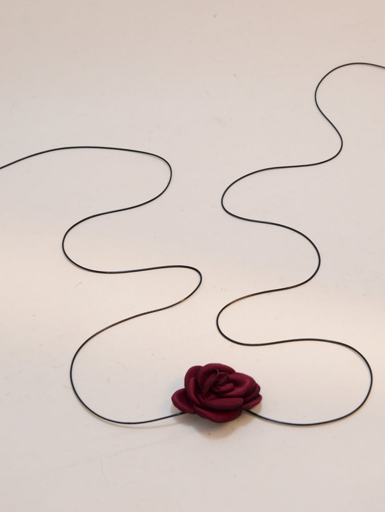 Red Flower Black Cord Necklace with polyester fabric | NA806-01 | image 4