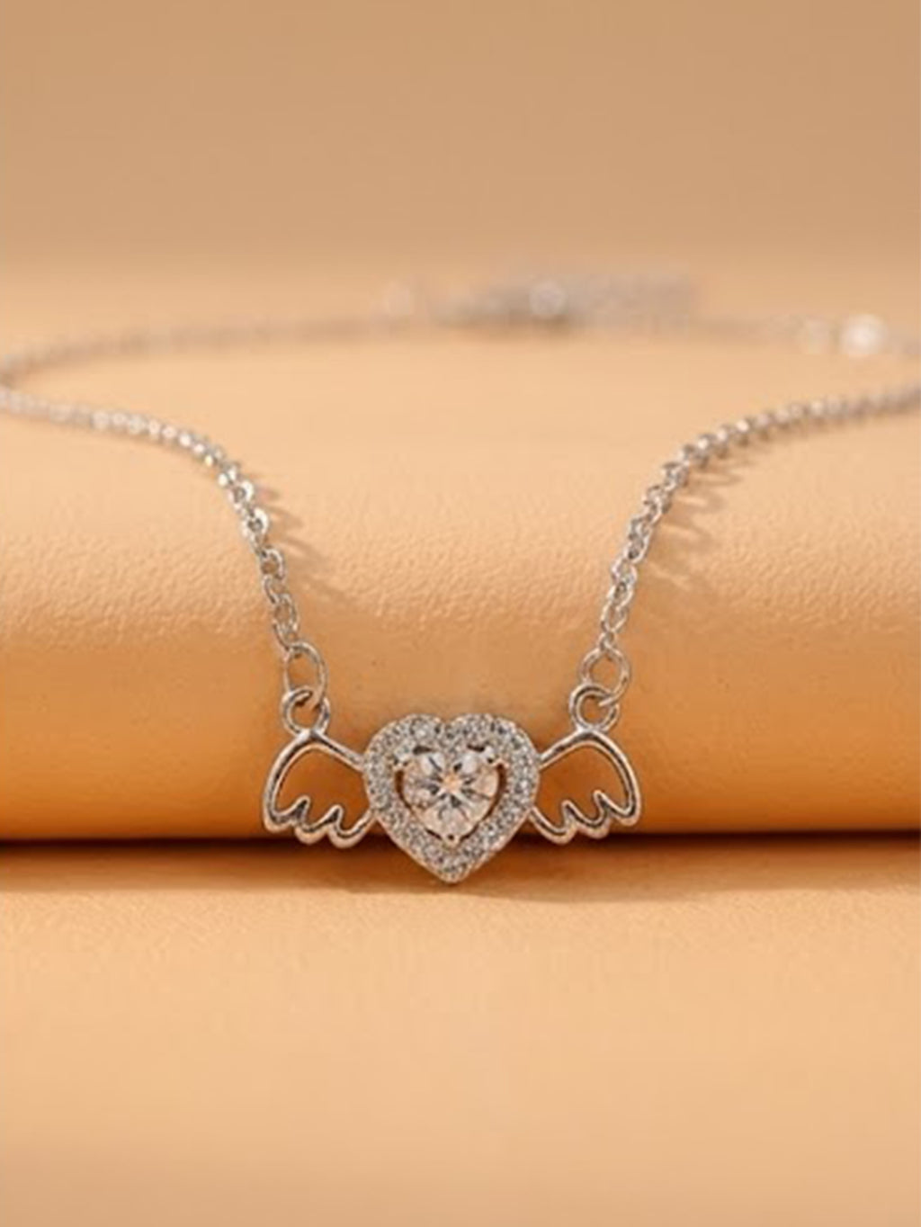 Silver-Tone Cupid Heart Necklace with zinc-alloy hardware | NA585-03 | image 4
