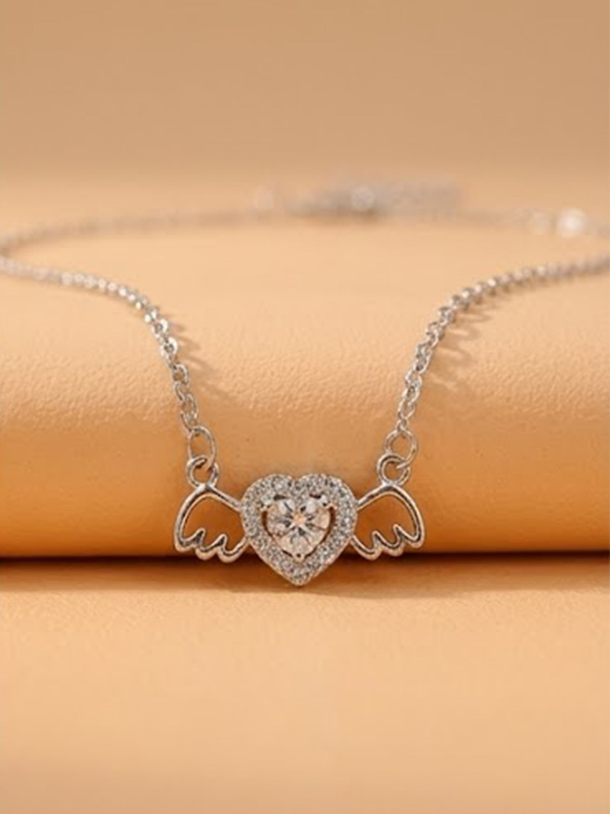 Silver-Tone Cupid Heart Necklace with zinc-alloy hardware | NA585-03 | image 4