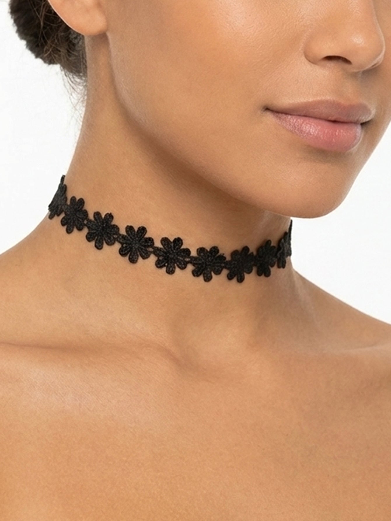 Black Lace Blossom Choker with lace | N3420 | image 4