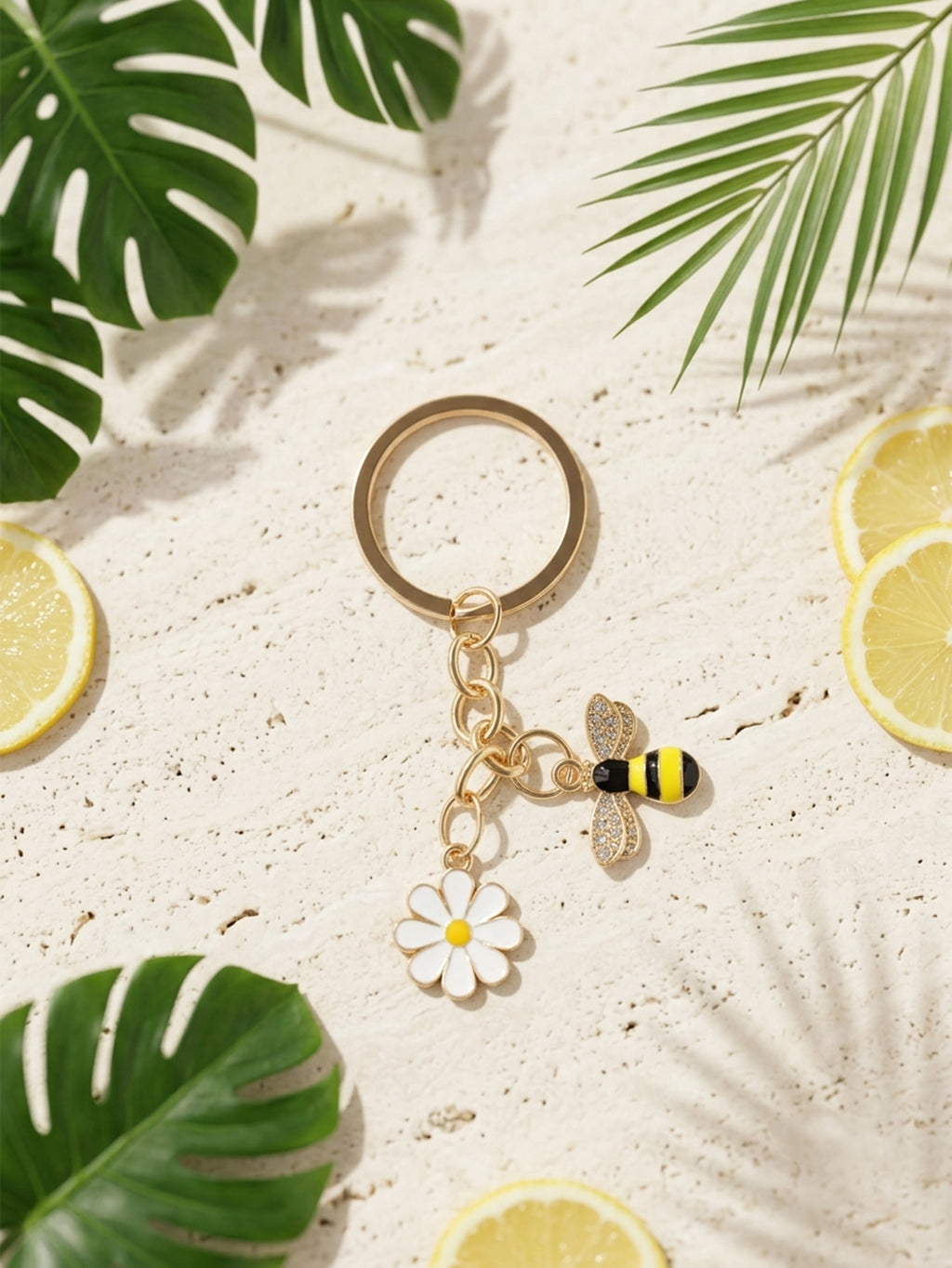 Gold-tone bee and daisy keychain accessory | KCA092-02 | image 4