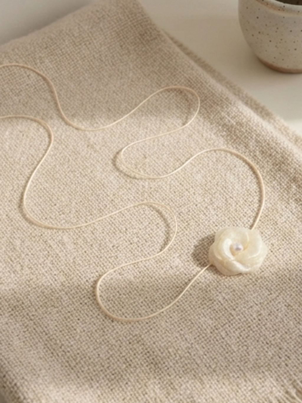 Beige Faux Pearl Flower Necklace with polyester fabric | NA637-11 | image 4