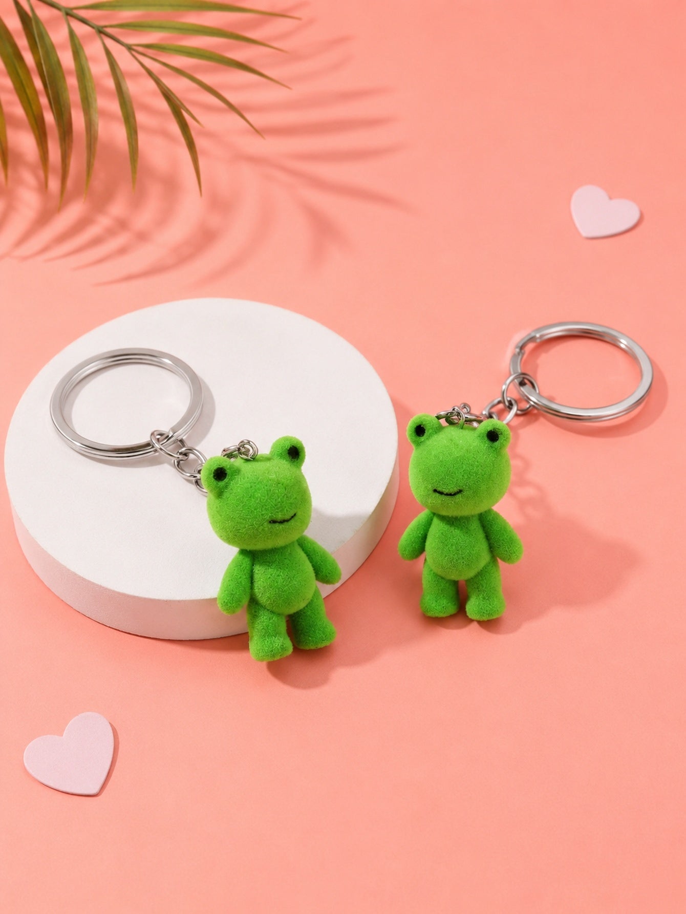 Two-piece green frog plush keychain set | KCA069-02 | image 4