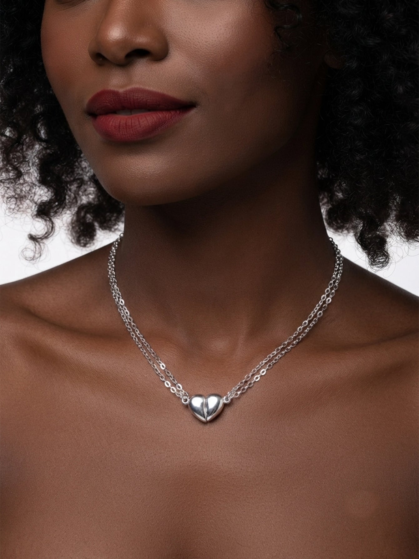 Silver-Tone Magnetic Heart Necklace Set with zinc-alloy hardware | NA446-01 | image 4