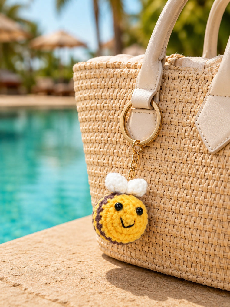 Yellow plush bee keychain and bag charm | KCA067-01 | image 4
