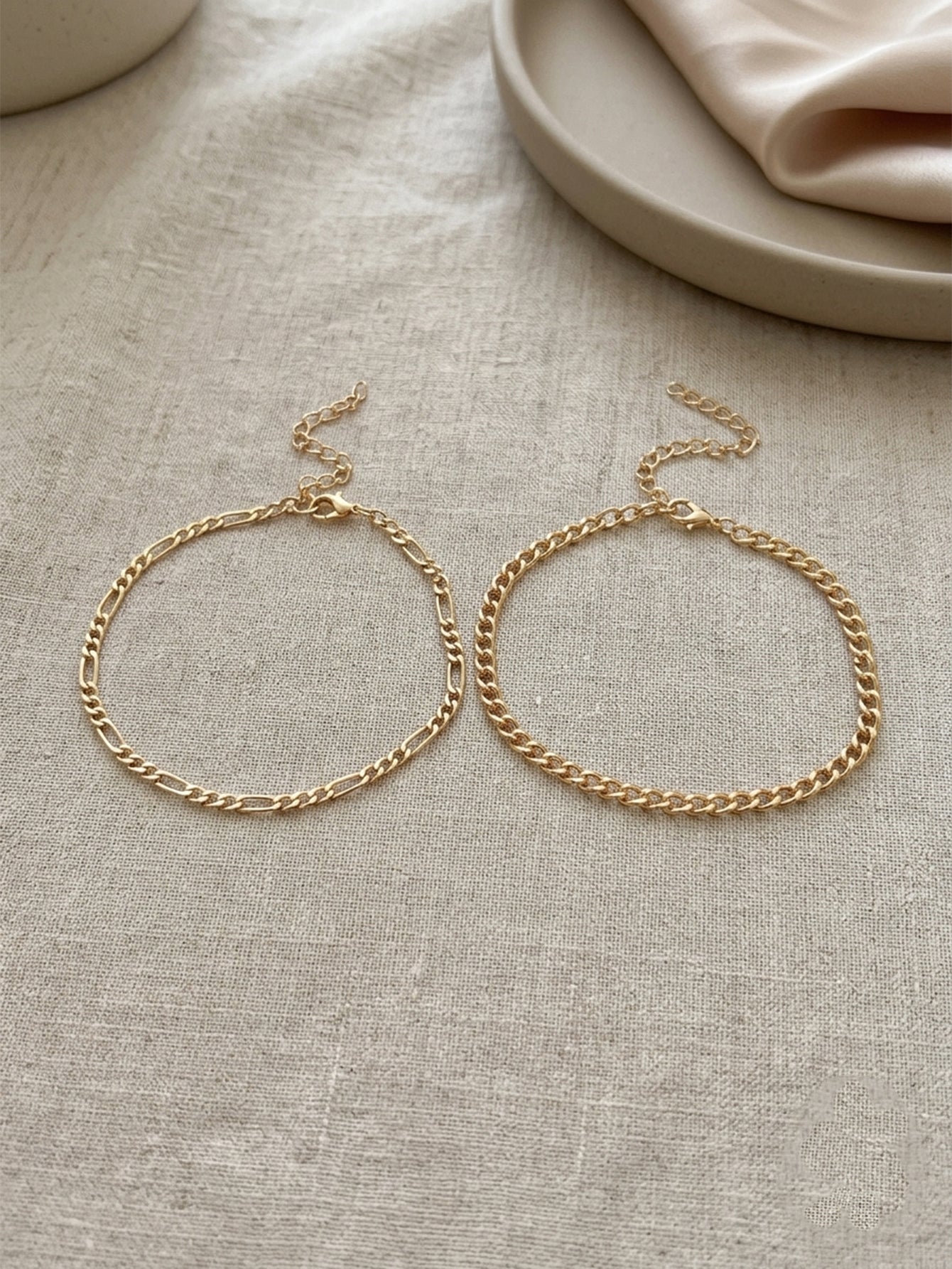 Minimalist Chain Anklet Set with zinc alloy details | JL7414-01 | image 4